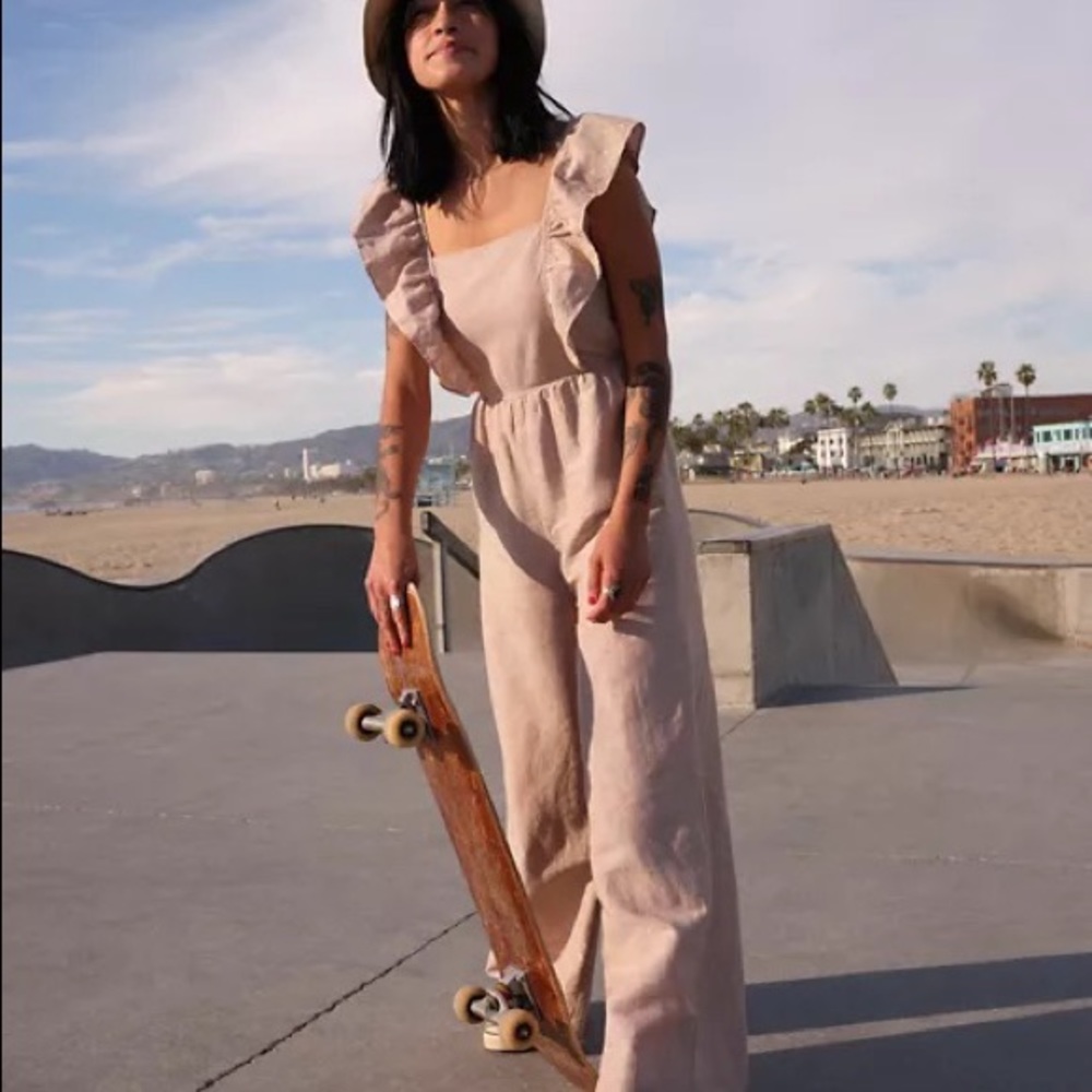 Madewell Linen Blend Ruffle Tie Back Jumpsuit - basically NWOT